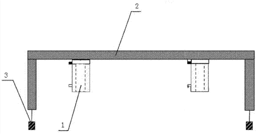 Three-state hoisting mechanism and AGV (Automatic Guided Vehicle) transporting vehicle provided with same