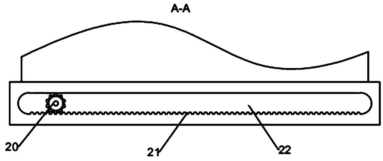 Hole cutting fluid recycling device of digital controlled lathe