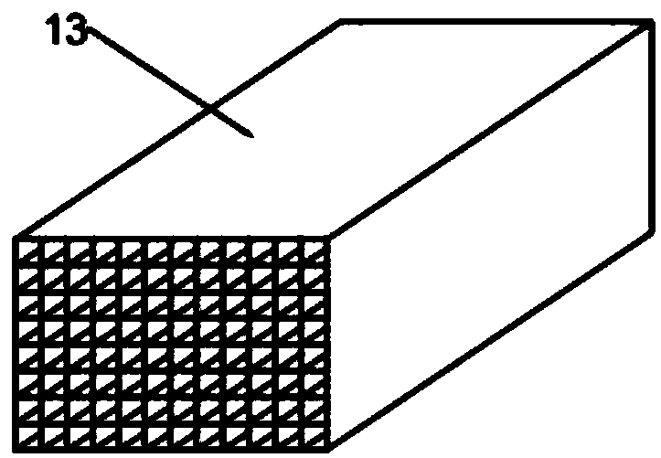 Hole cutting fluid recycling device of digital controlled lathe