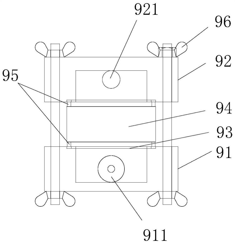 A device and method for evaluating the durability of concrete under the action of wick effect