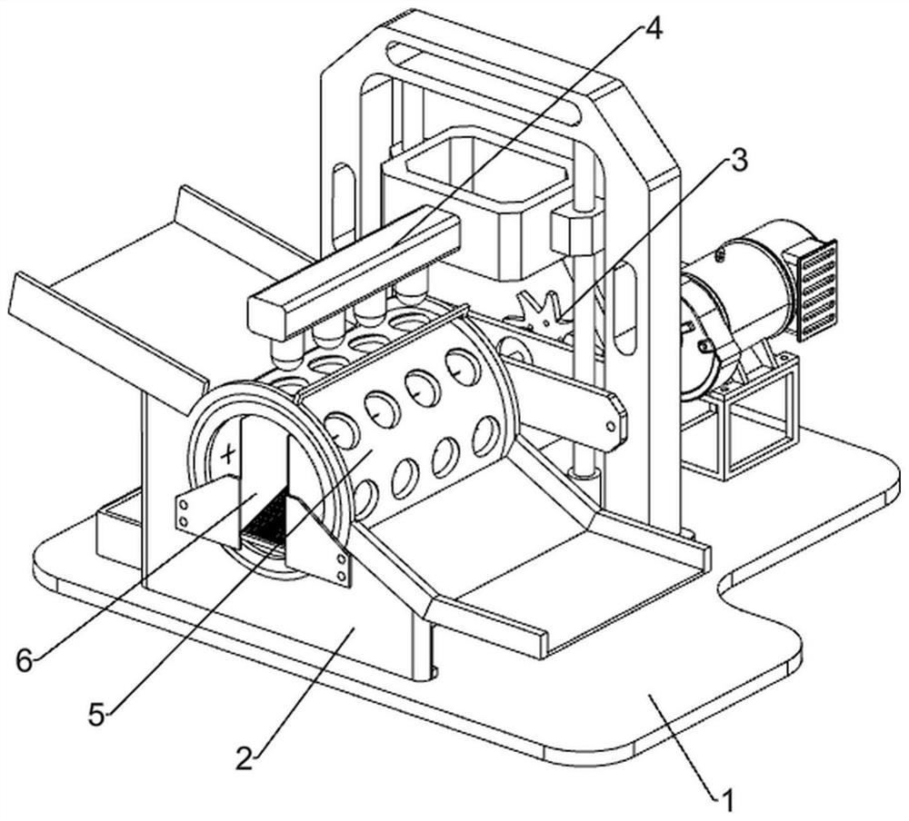 A tungsten gold ore crushing and screening device