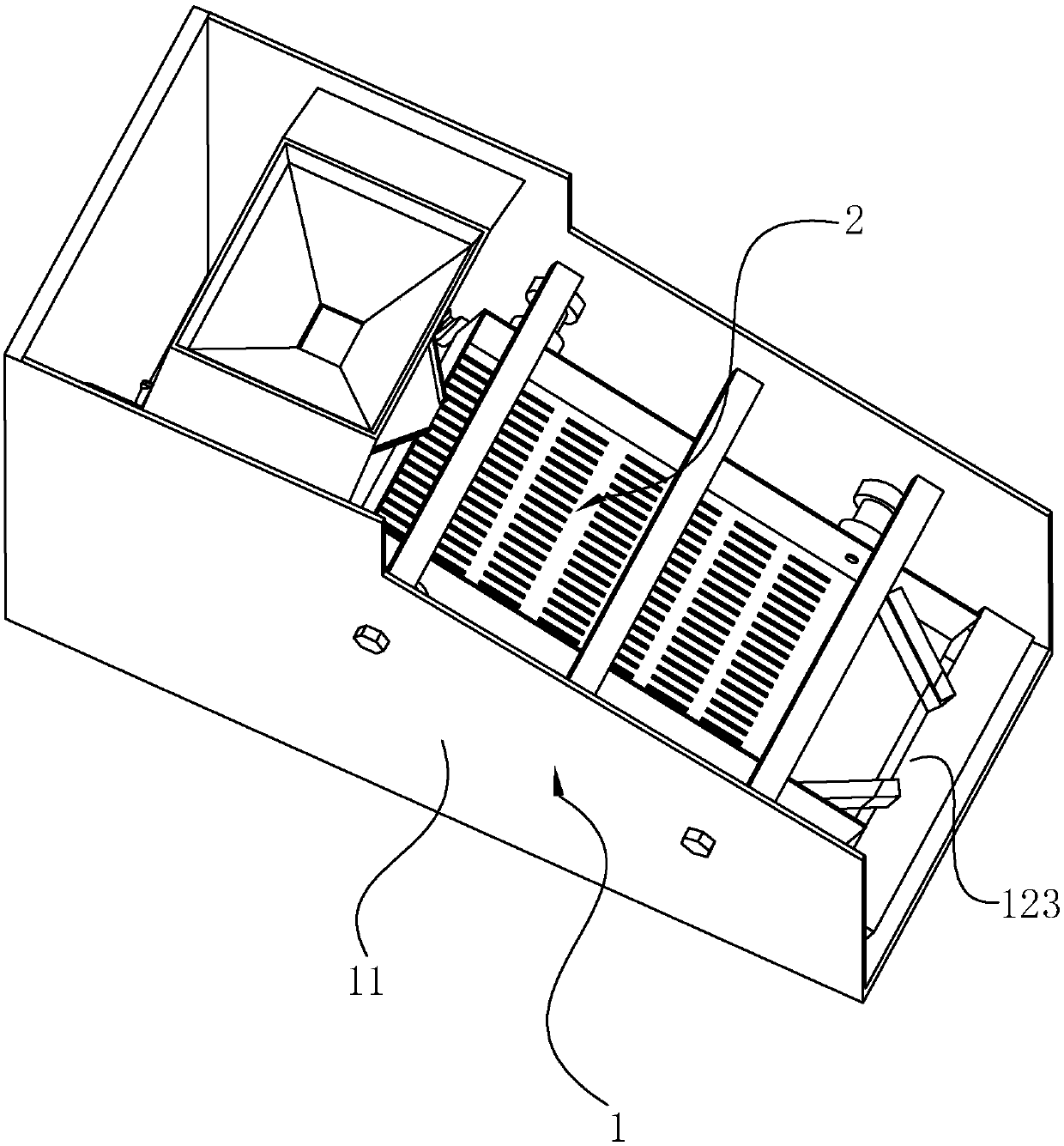 Peanut root removing device