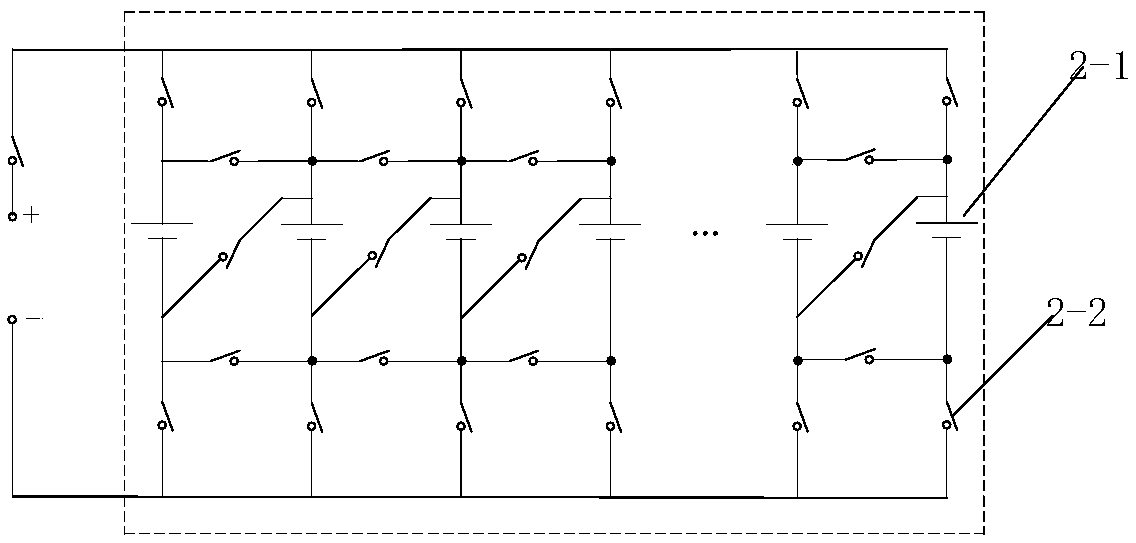 Management system and method suitable for dynamically reconfiguring battery energy storage system