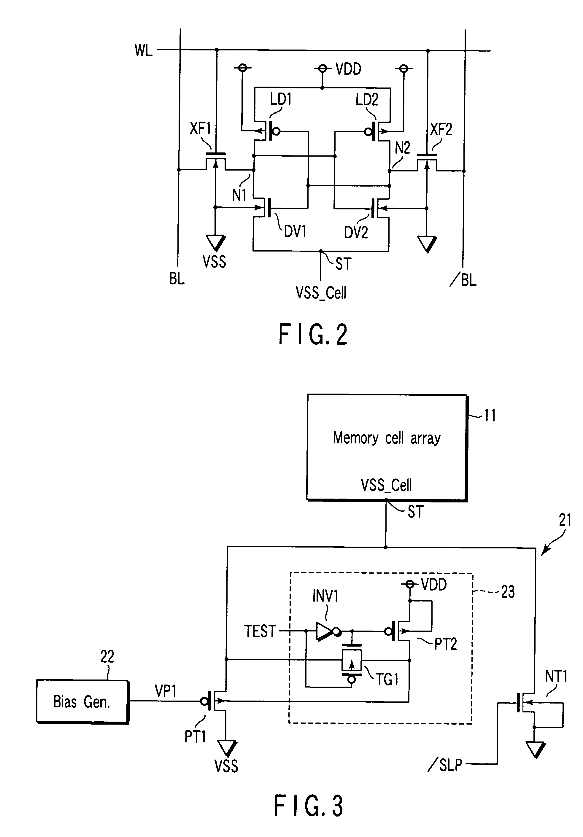 Static random access memory (SRAM) with clamped source potential in standby mode