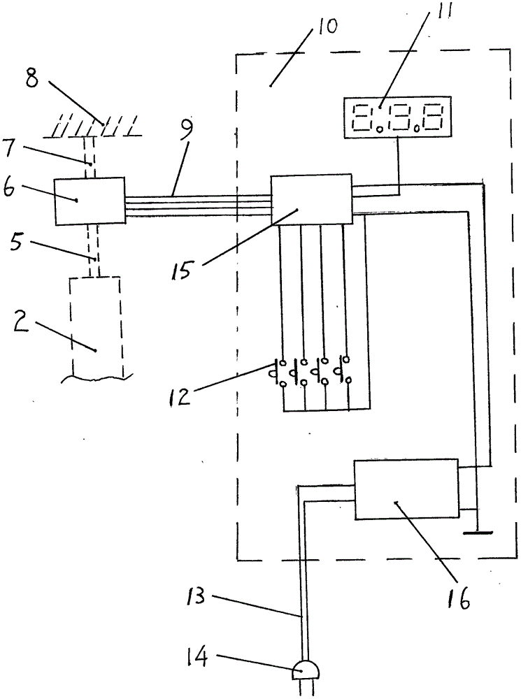 Suspending hammer weighing type liquid level gauge