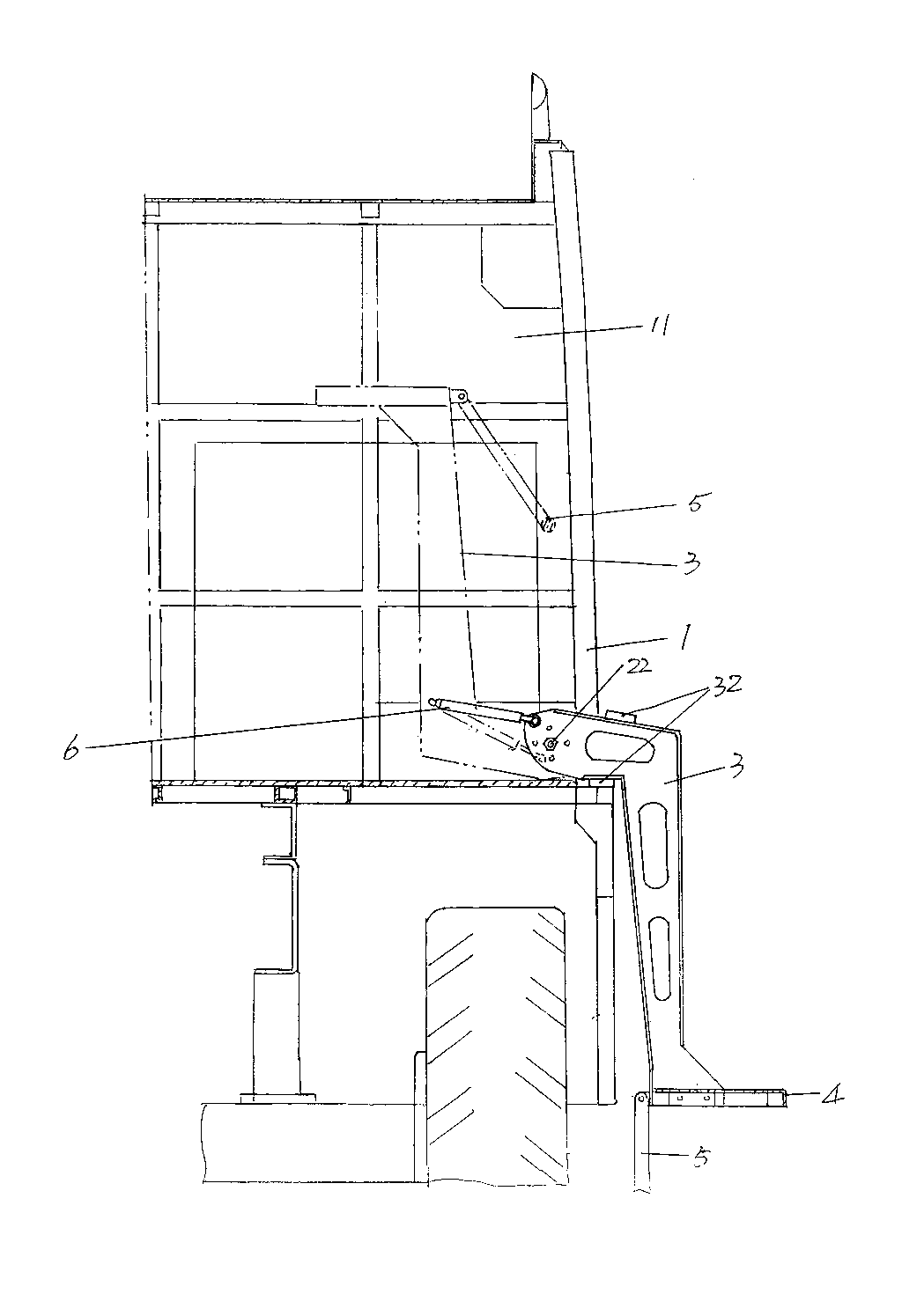 Turnover-type footboard structure of fire truck