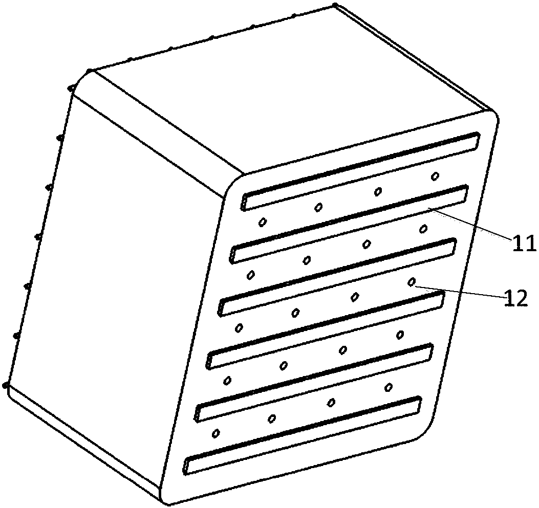 Movable pitaya seedling cultivation box and preservation method