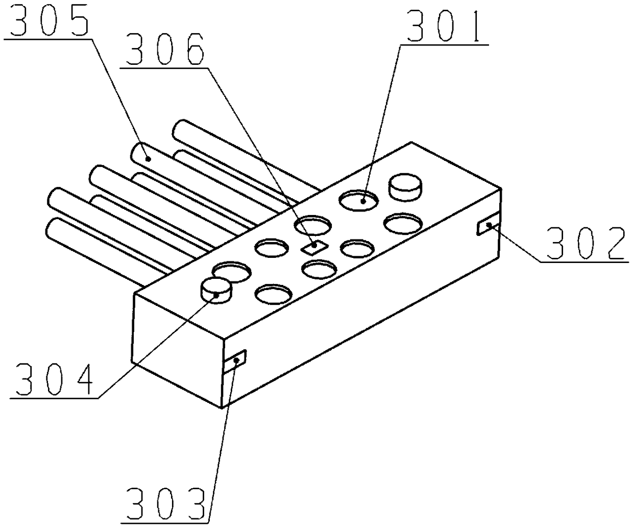 Automatic clamping universal device for accurate testing of microwave module