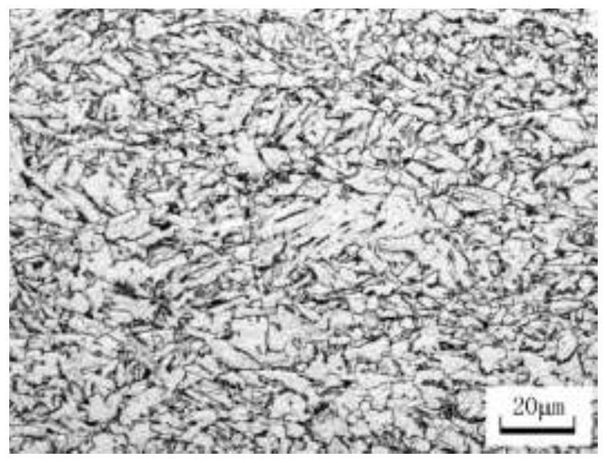 Thick-specification pipeline steel and low-compression-ratio production process thereof