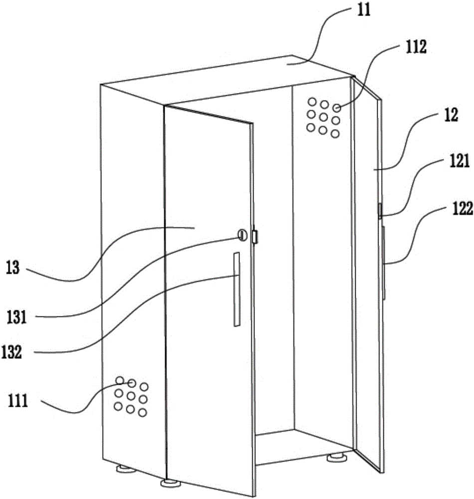 Cable branch box capable of remote monitoring and control