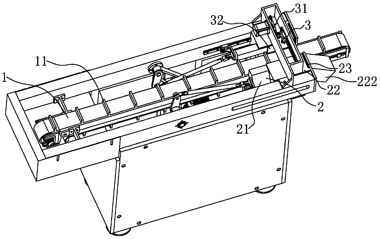 A kind of continuous shredding machine and method for fresh bamboo shoots