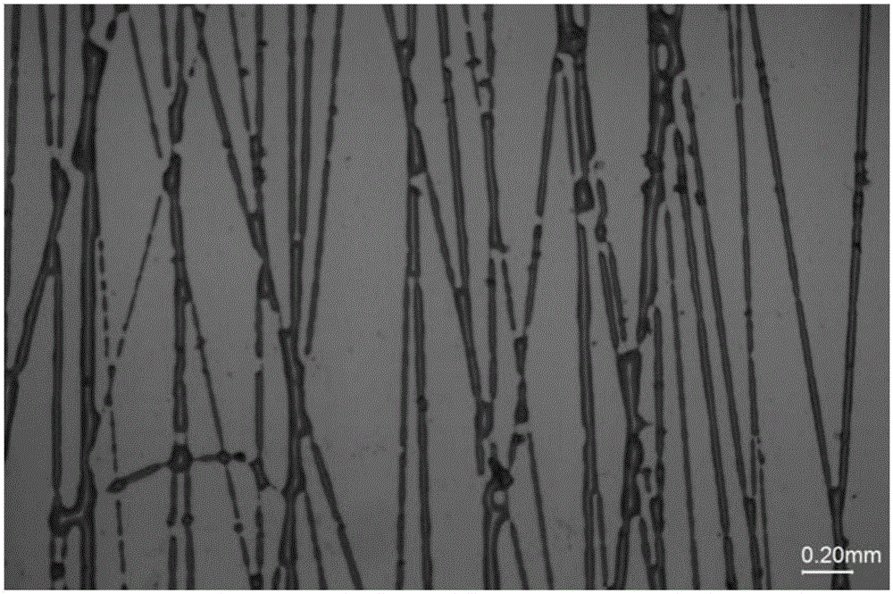 Preparation method for photocuring material micro-nano fiber via large-scale solvent-free electrospinning