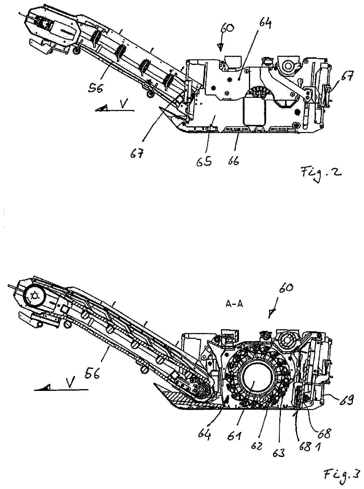 Scraper bar for a scraper blade of a road milling machine