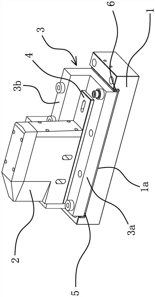 Main electrode water cooling mechanism of mesh enclosure tool