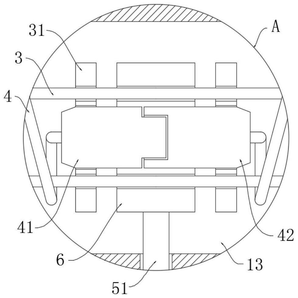 A short circuit protection device