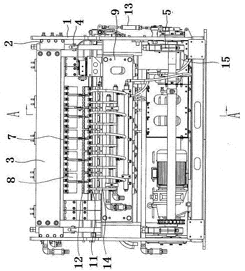 Benchmark mesh welding device for goods-shelf mesh and welding method thereof