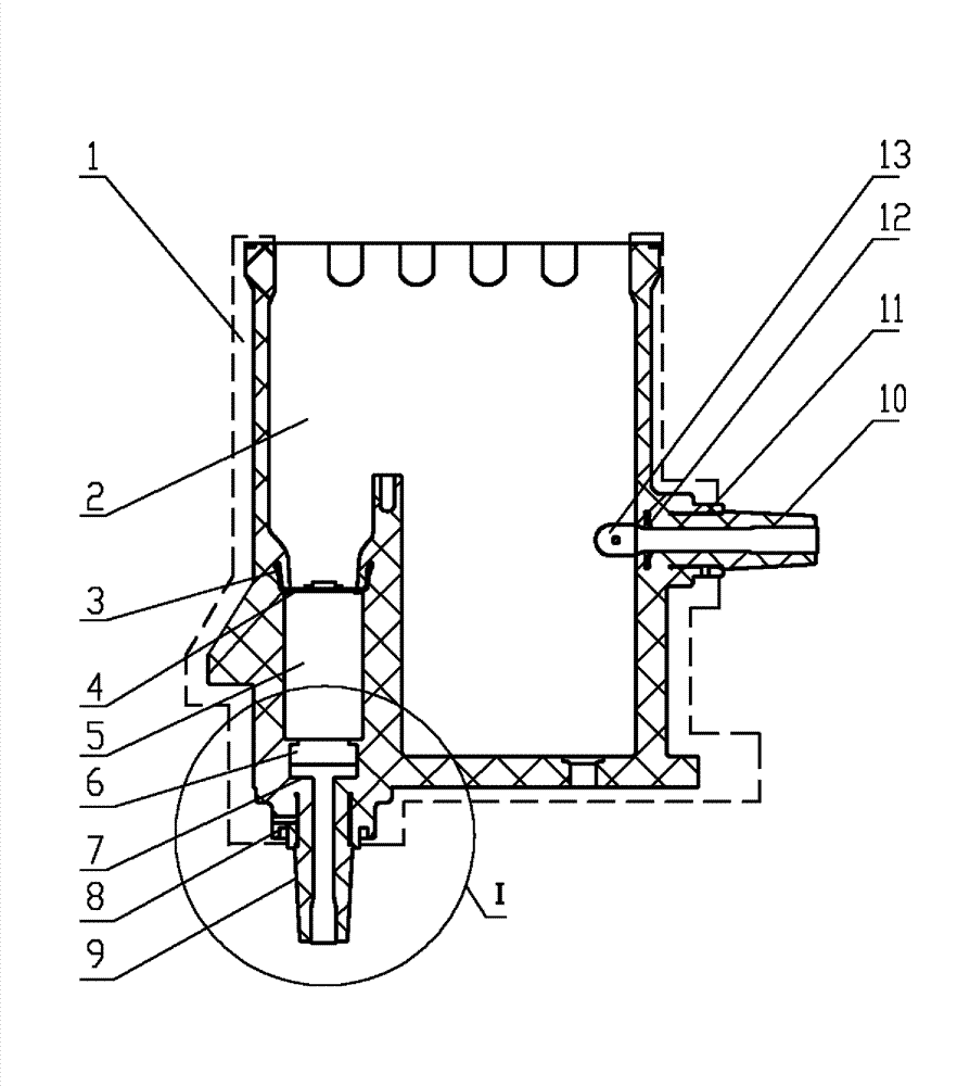 Solid insulating pole