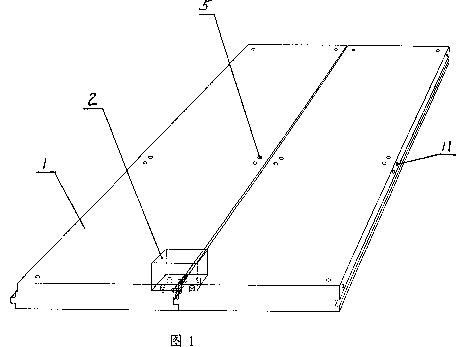 Pin-hole main and auxiliary fin buckling board