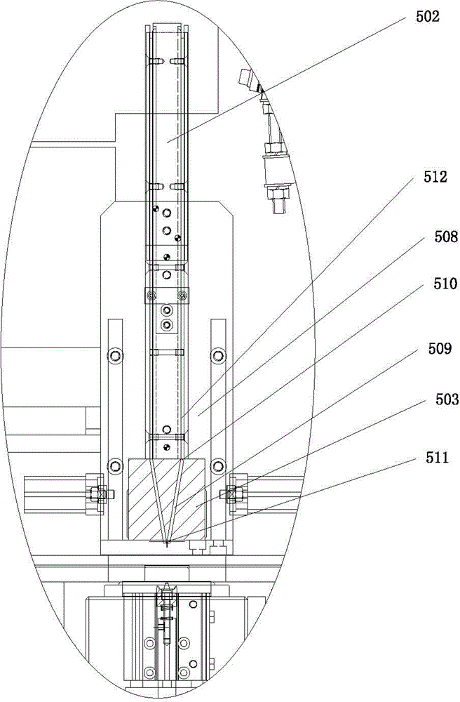 Sorting and assembling equipment for valve lock clamp components