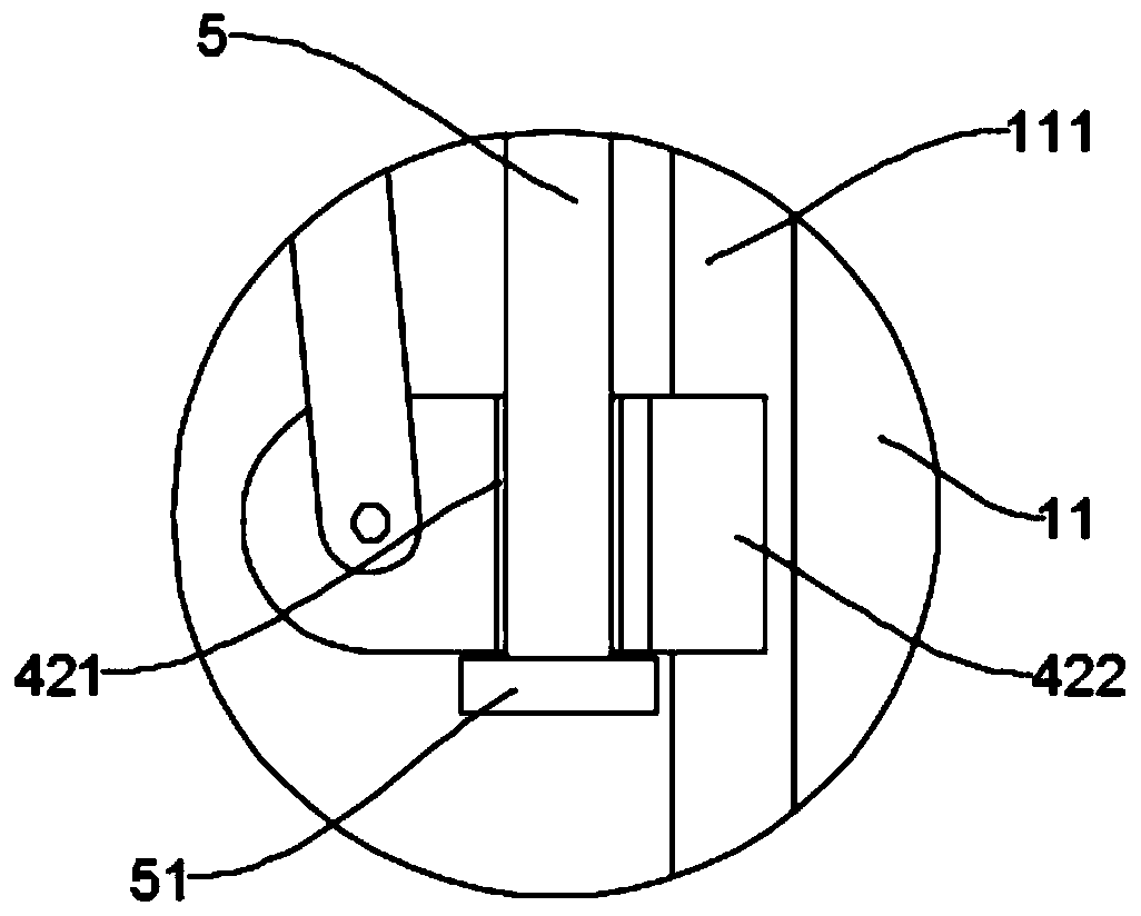 Material transferring device for coastal engineering construction