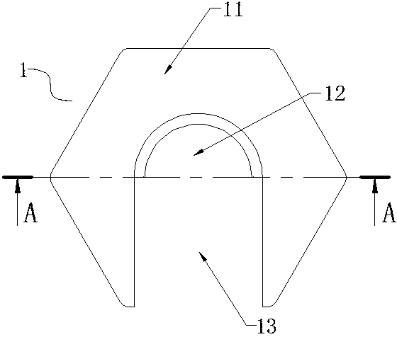 Nut and mounting method thereof