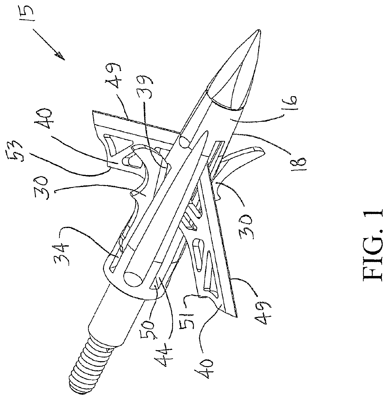 Arrow head with movable blades