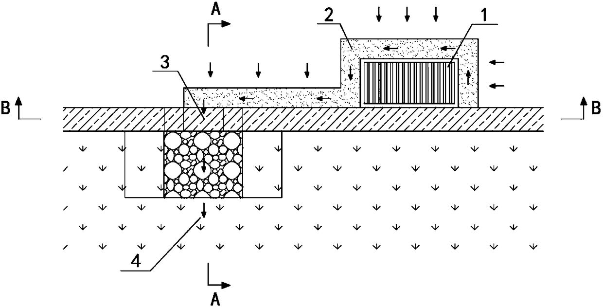 Curb opening drainage device for intercepting initial rainwater