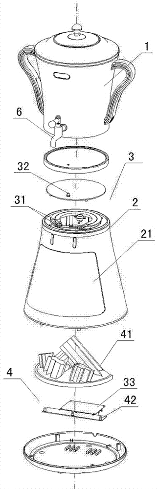Electric kettle with simulated flame water heating effect and flame simulating device used in electric kettle