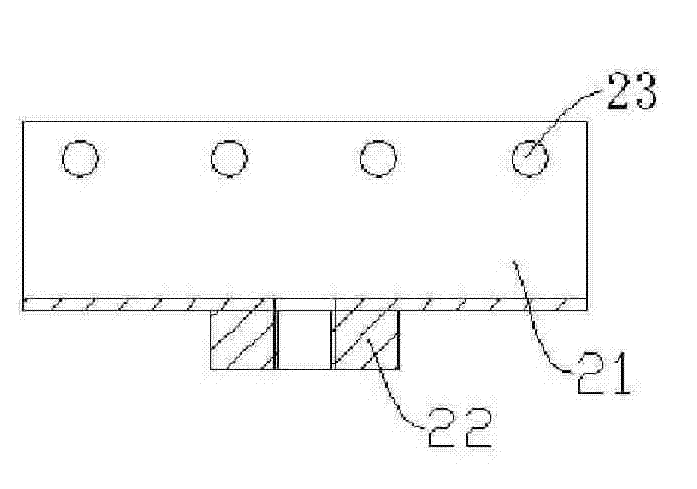 Fire-proof adiabatic concrete sandwich wallboard and mounting method thereof