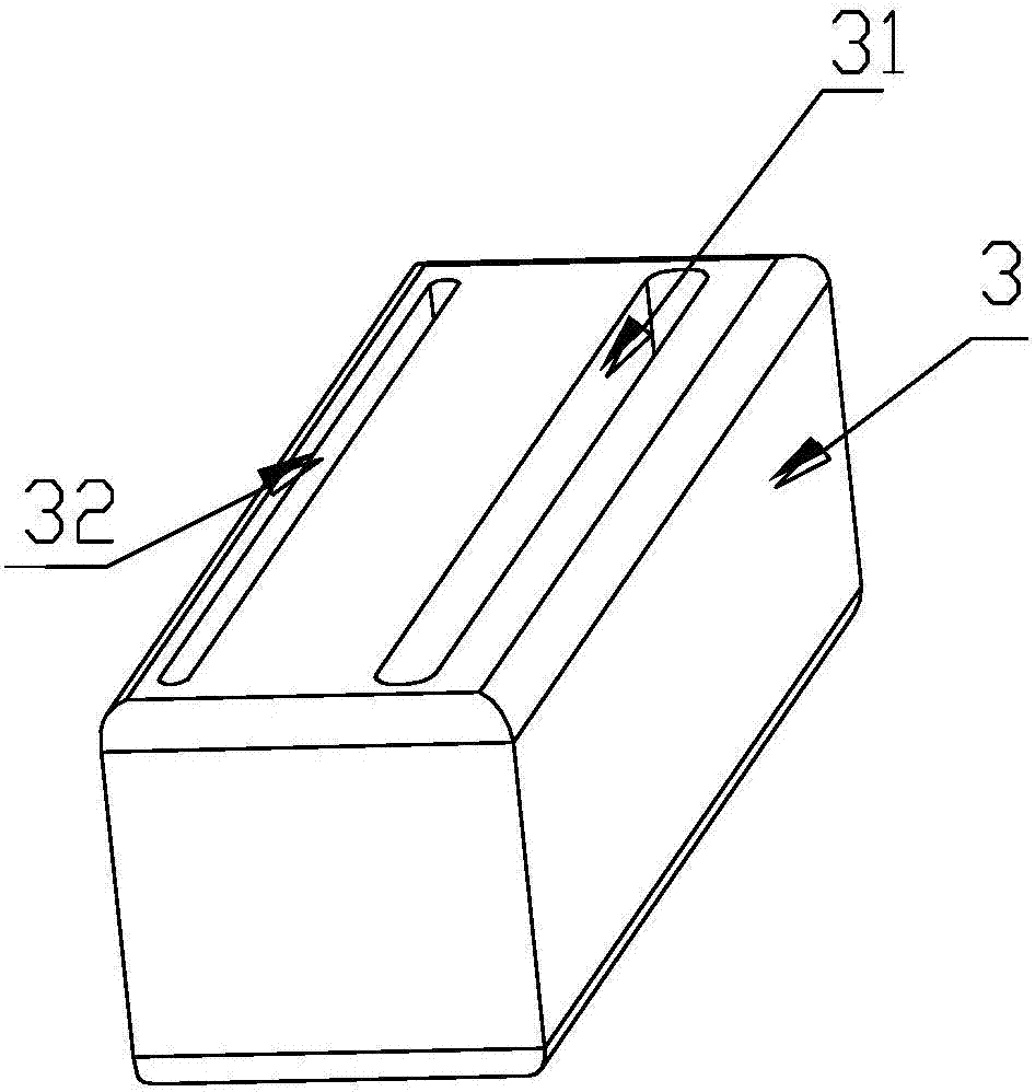 Distal femur osteotomy positioning and guiding device and positioning method thereof