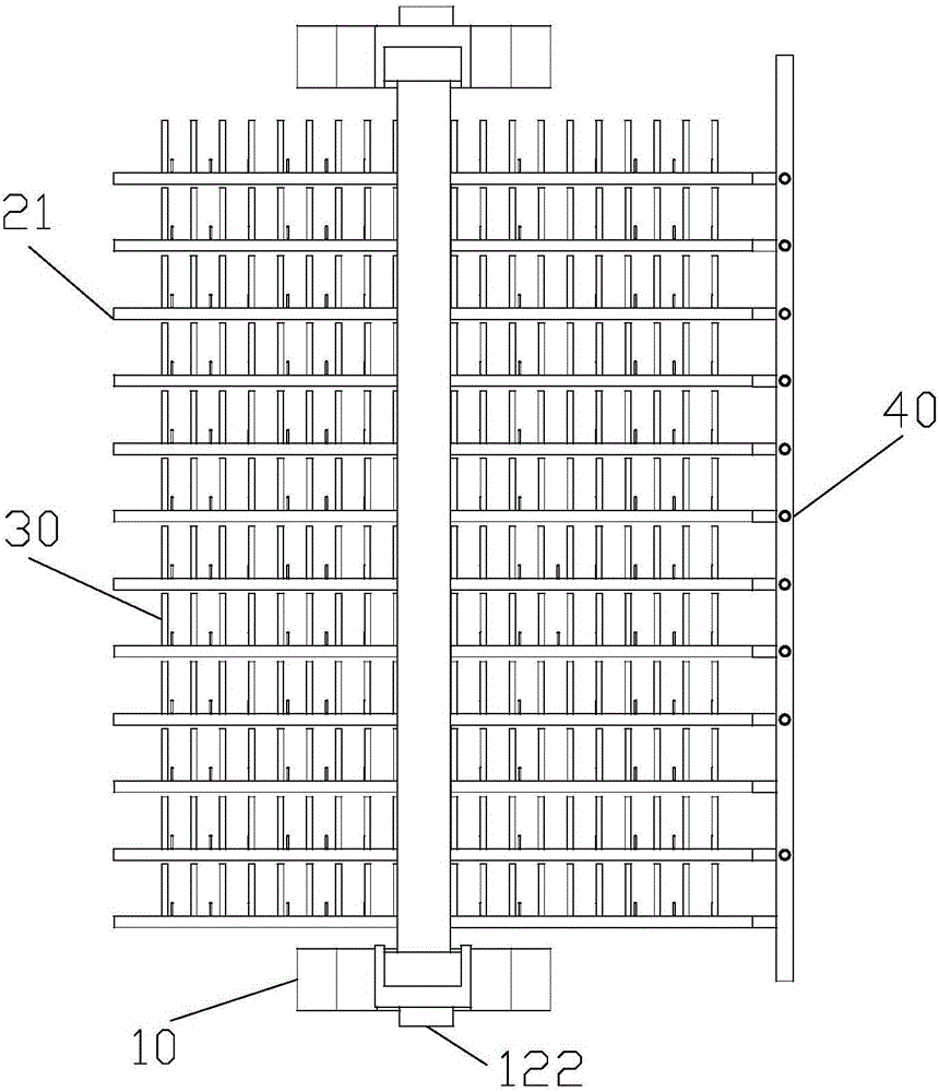 Method for continuously picking cocoons from square cocoon frame