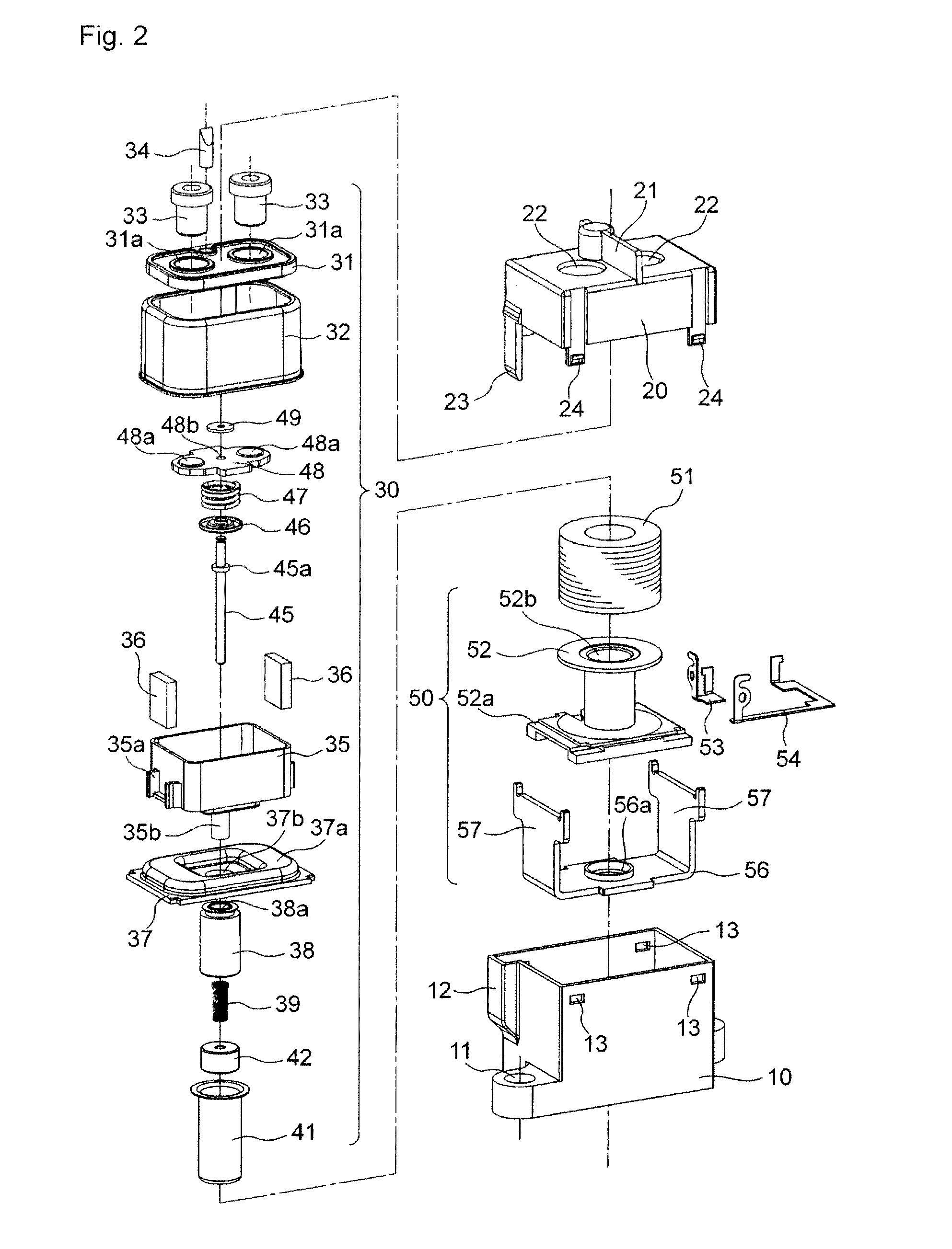 Contact switching device