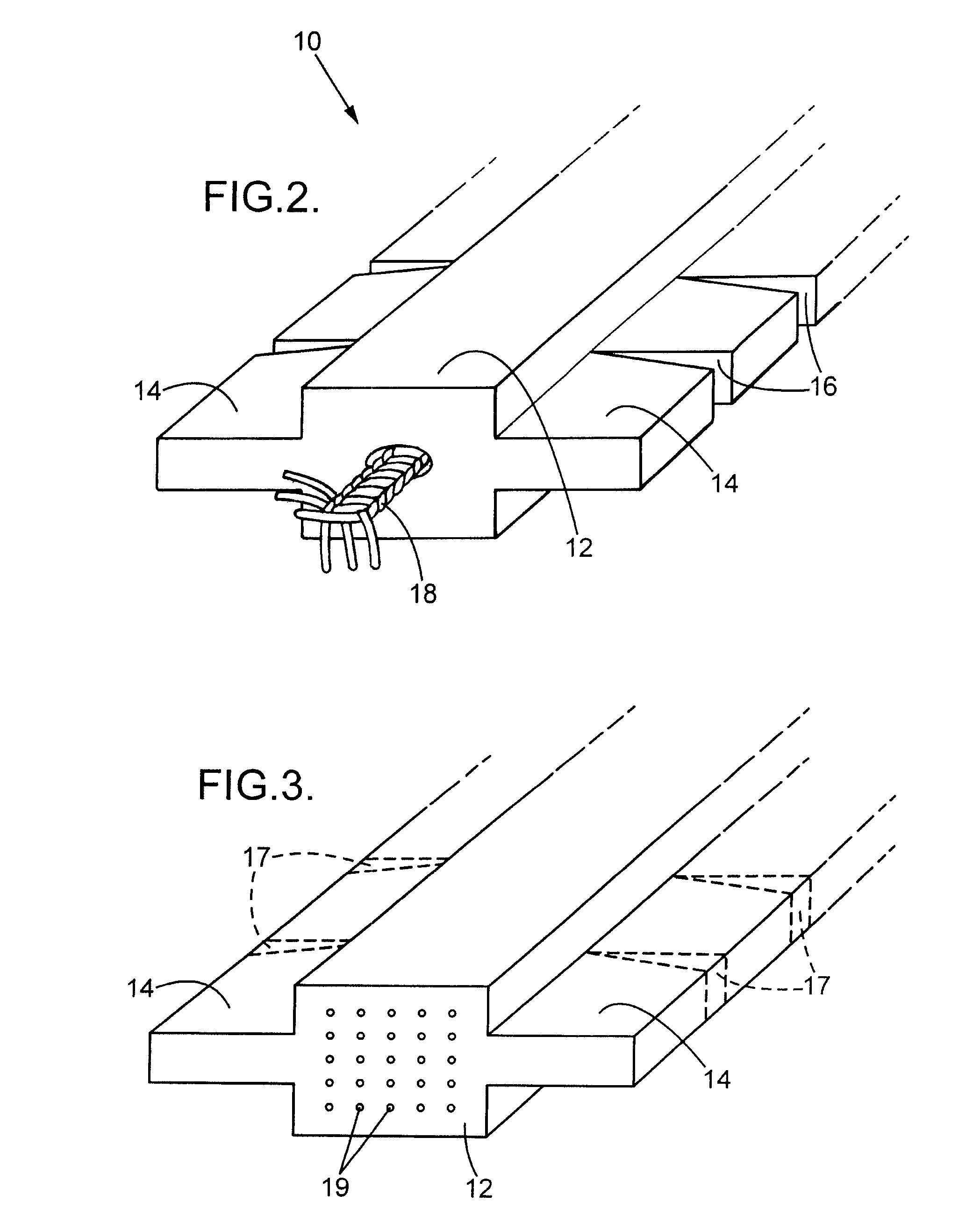 Stabilizing strip intended for use in reinforced earth structures