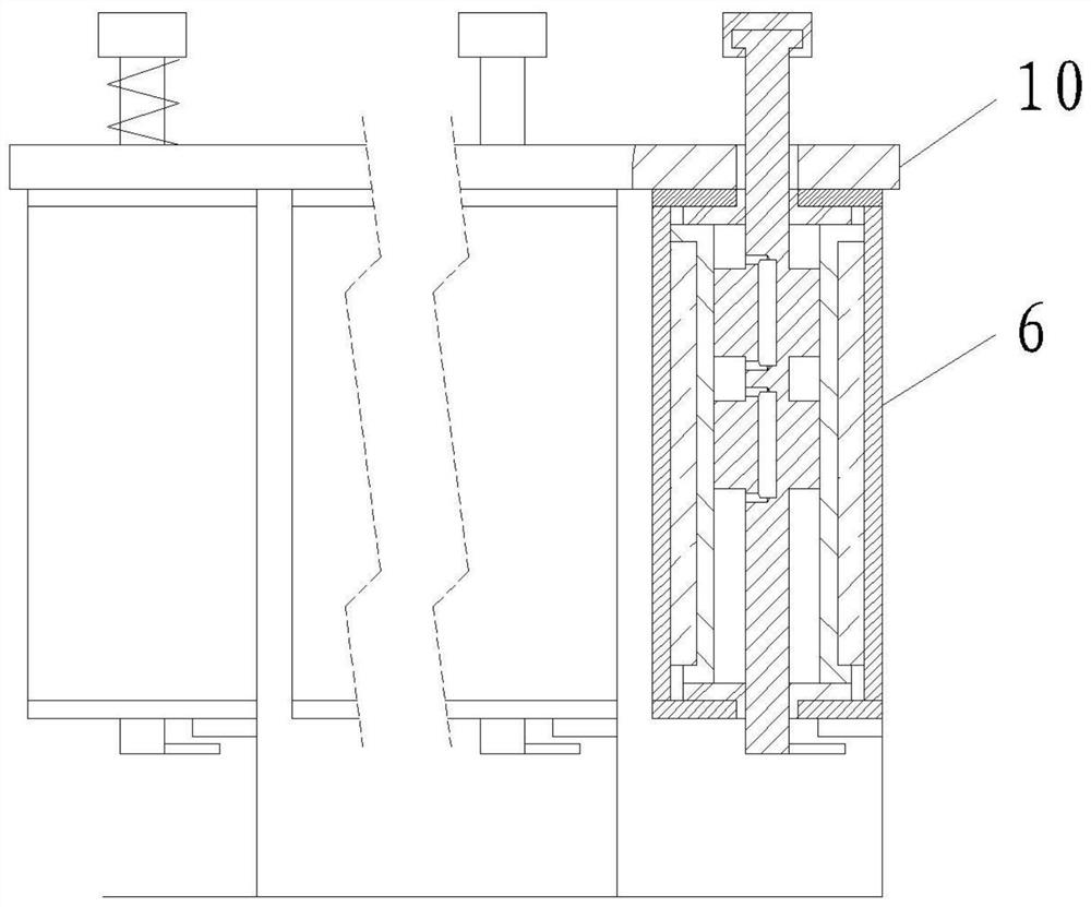 Self-adaptive flexible clamp