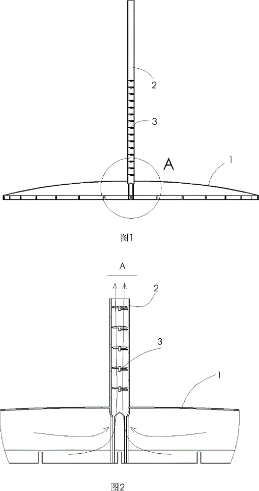 Device for producing salt and distilled water by spraying with solar energy and wind power