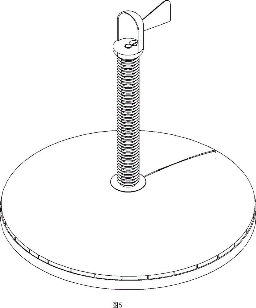 Device for producing salt and distilled water by spraying with solar energy and wind power