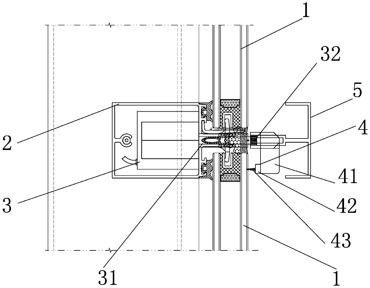 Self-service cleaning system for building curtain wall