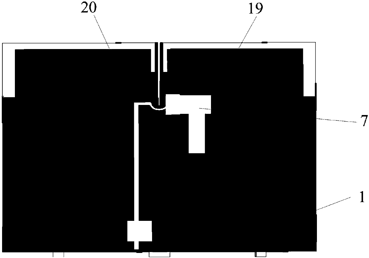 Ultra wide band medium antenna