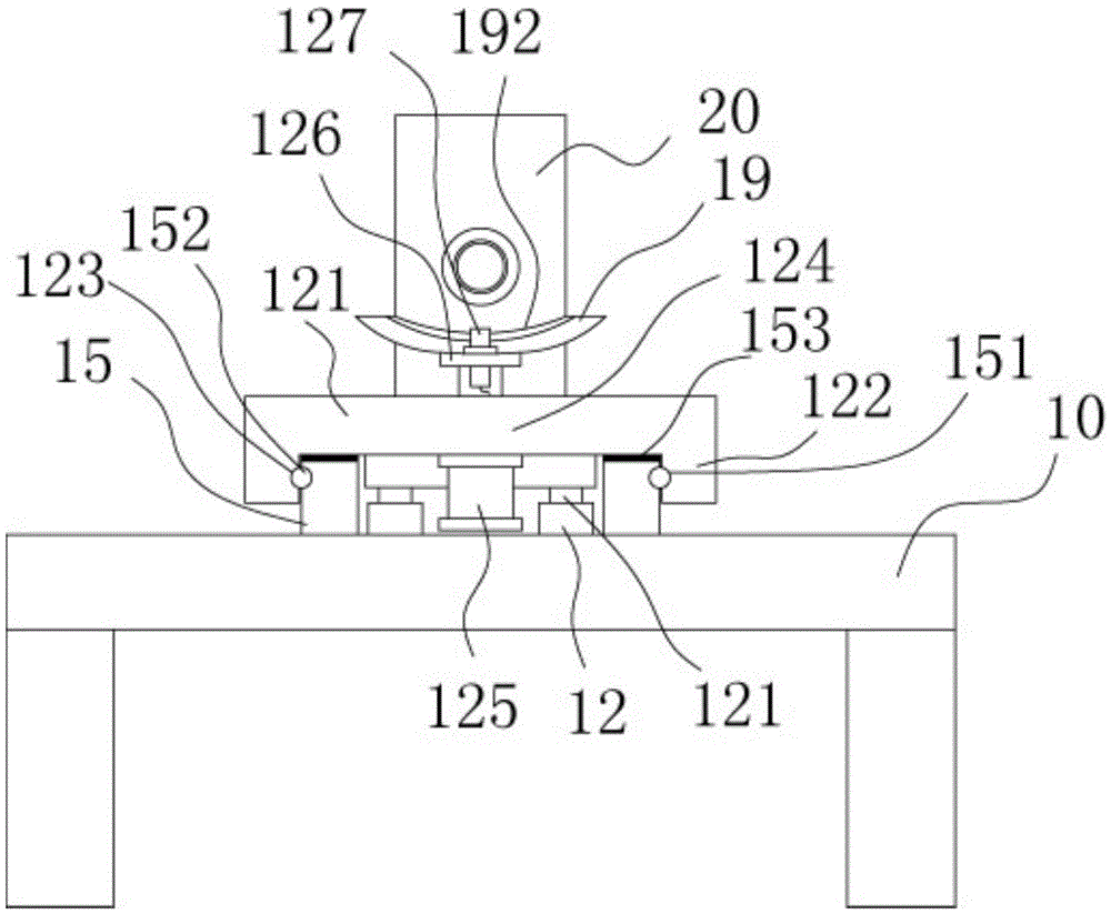 Cylindrical ceramic product clamping device with heating device