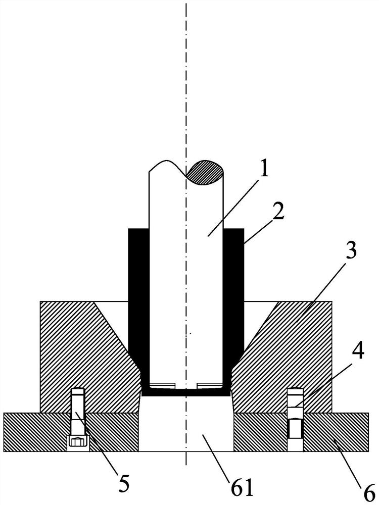 Rotary deep drawing forming mold of thin-wall cup-shaped part