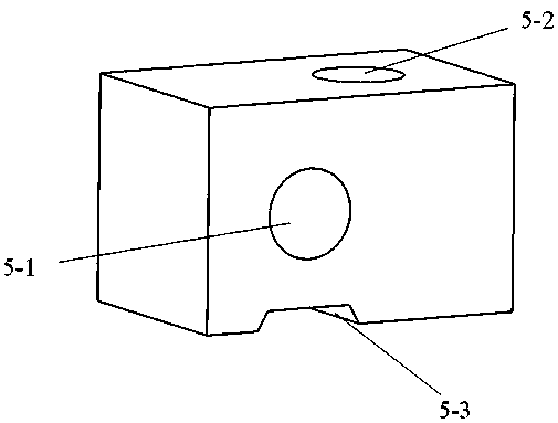 Equal-path grinding and polishing integrated device