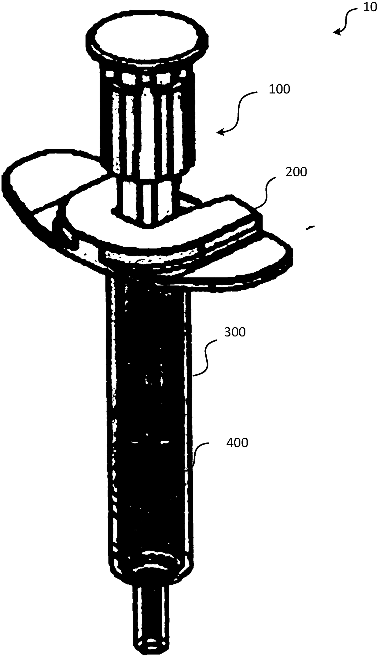 A syringe and an auxiliary dosing device for the syringe