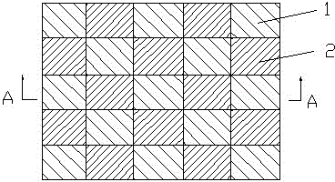 Plaid water-absorbing and water-diverting fabric