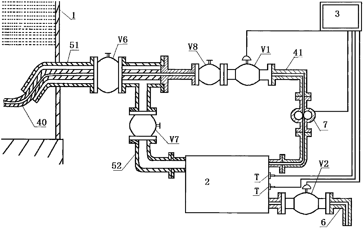 Method and system for realizing automatic water cutting and oil return by using drainage pipe of petrochemical storage tank