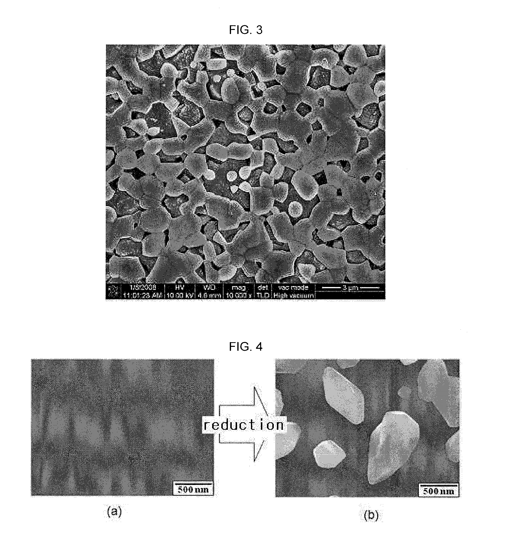 Anode-supported solid oxide fuel cell comprising a nanoporous layer having a pore gradient structure, and a production method therefor