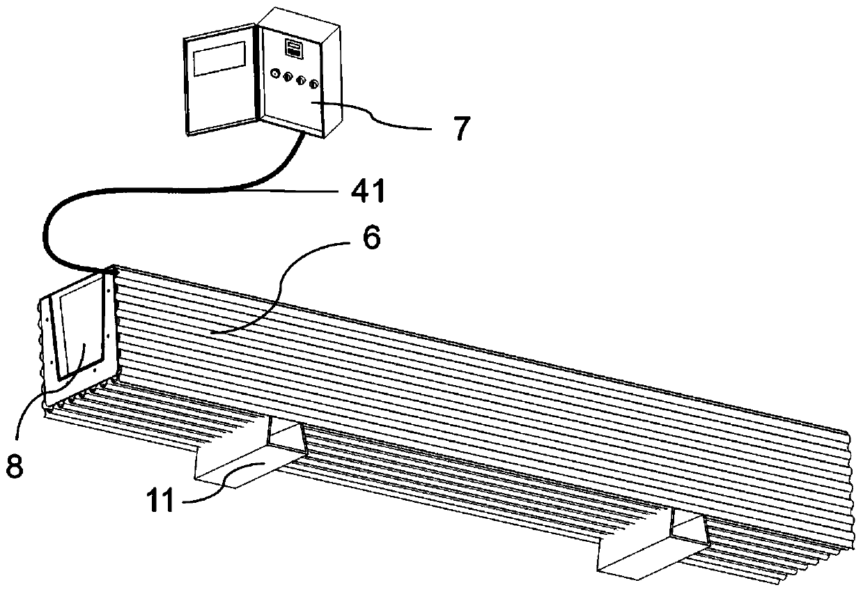 Electric heating film maintaining trapezoidal beam film