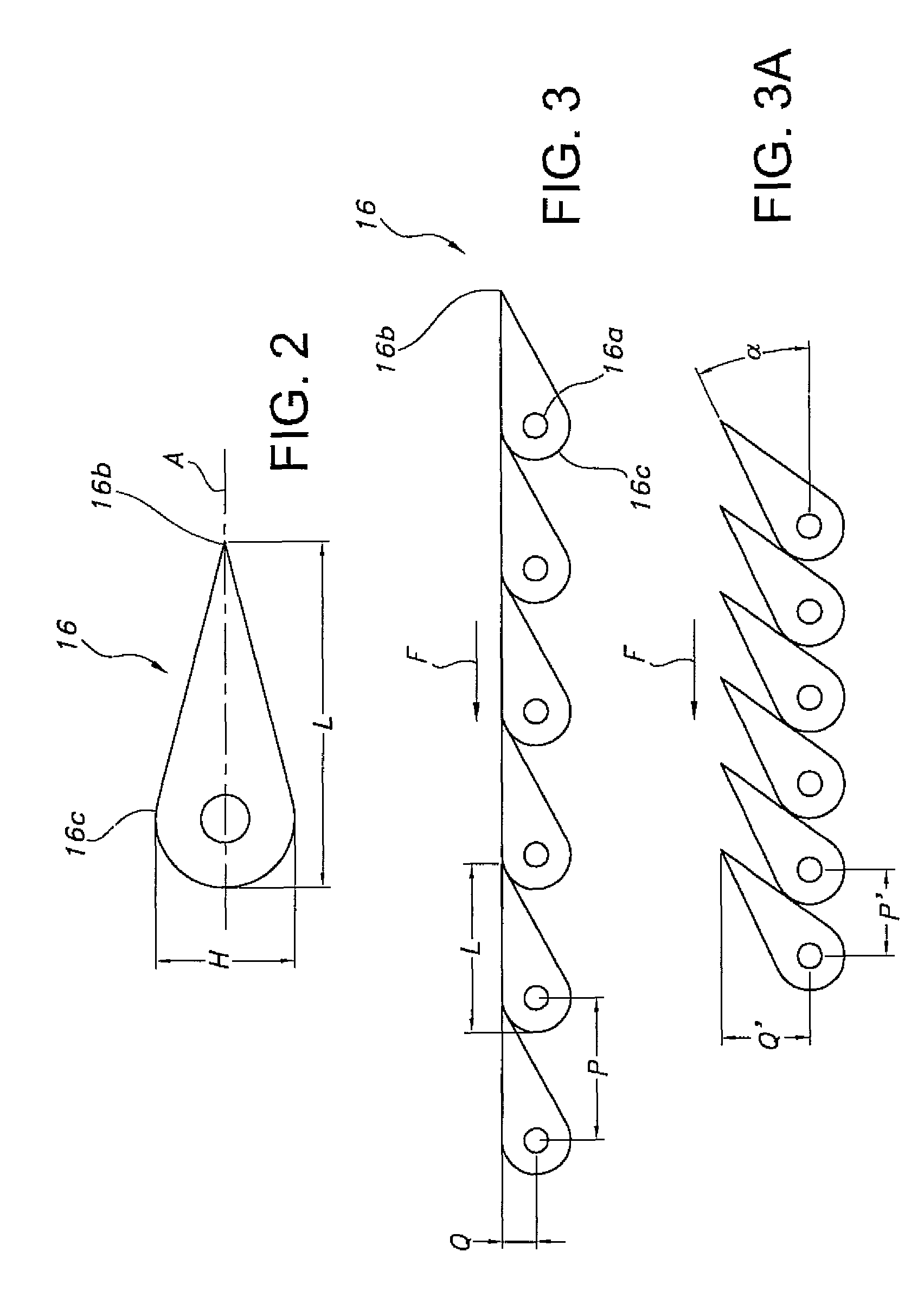 Side-flexing conveyor chain with pivoting slats and related methods