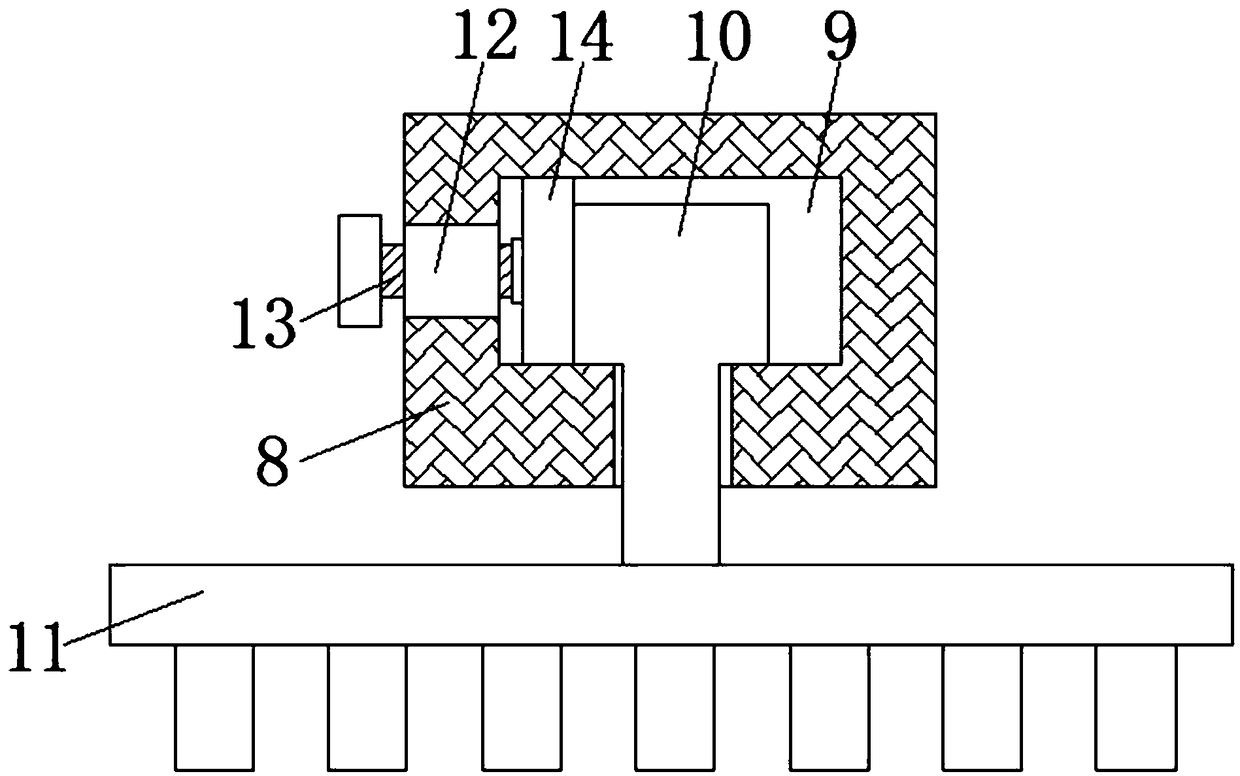 Punching device for foamed plastic