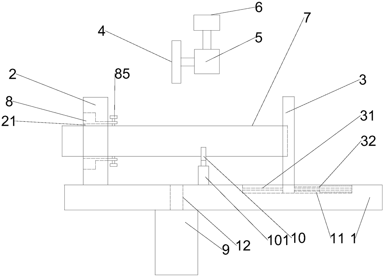 Steel pipe cutting device and cutting method thereof