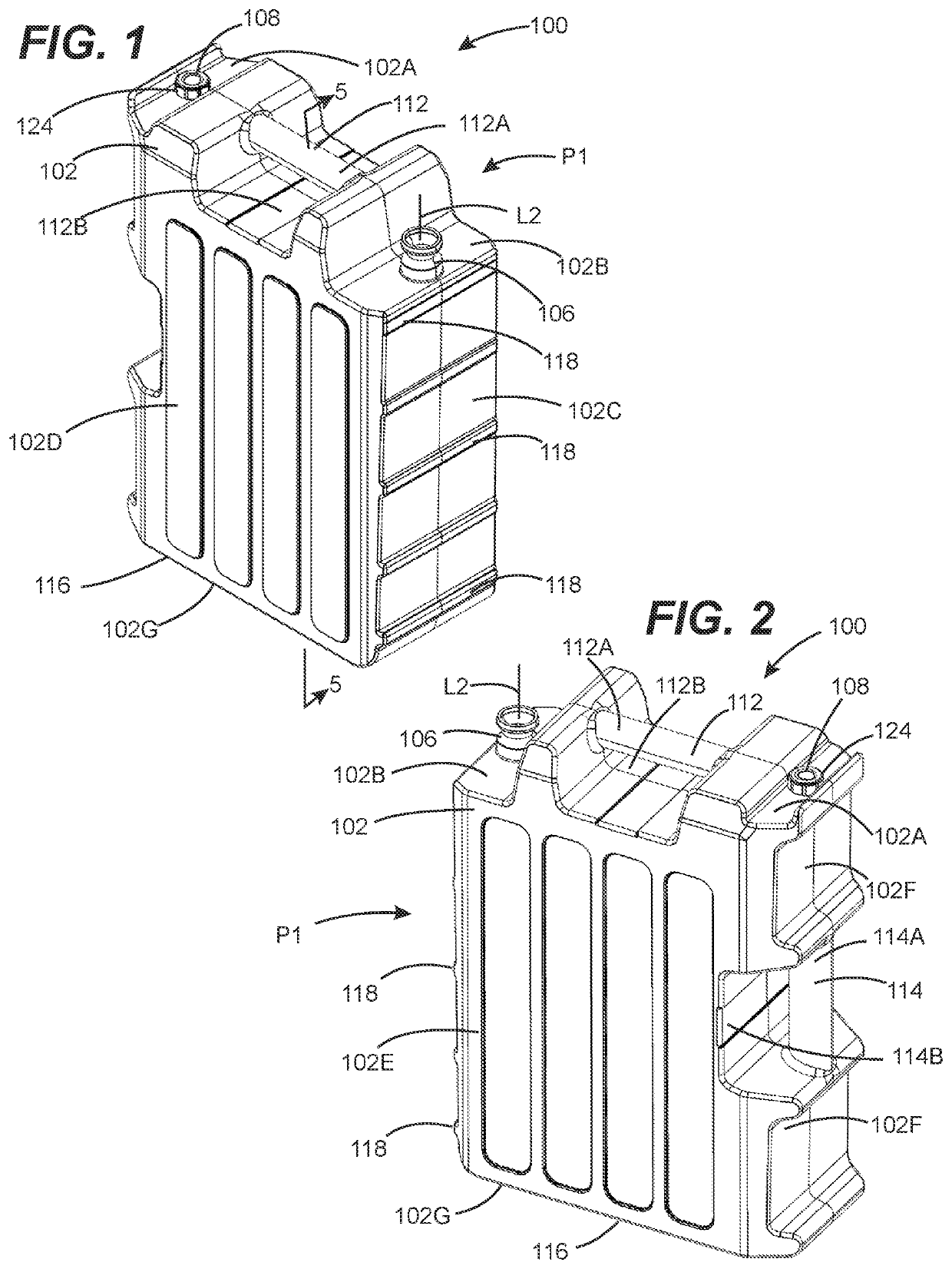 Liquid containers having a vent structure promoting improved liquid dispensing